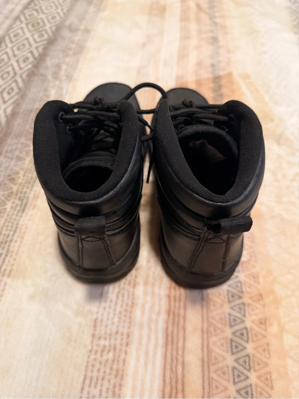 Nike sturdy unisex